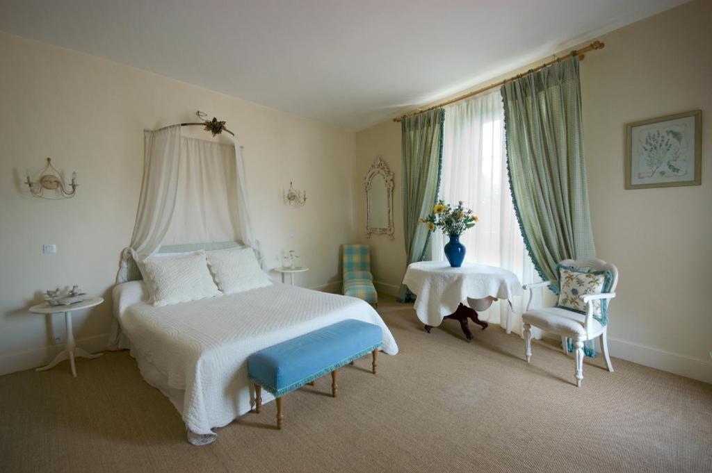 Hotel Le Castel Du Mont Boise Montboucher-sur-Jabron Exteriér fotografie